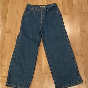Mile high cropped jeans brand new never worn